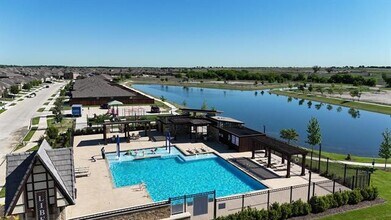 641 Basteen Ln in Justin, TX - Building Photo - Building Photo
