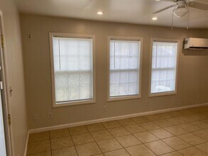 407 S 6th St in Gatesville, TX - Building Photo - Building Photo