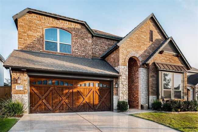 property at 5333 Ponte Tresa Dr