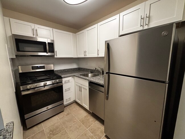 109 Babcock St in Brookline, MA - Building Photo - Building Photo