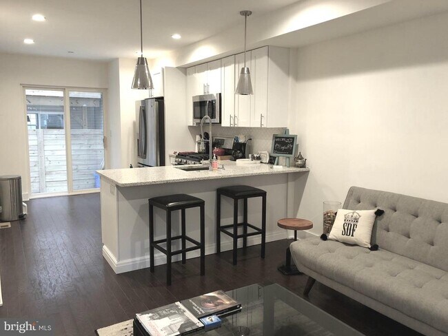 property at 1138 Mt Vernon St