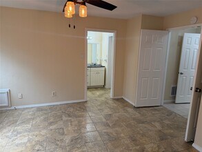 9 Dewthread Ct in Spring, TX - Building Photo - Building Photo