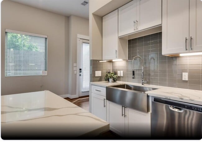 property at 3514 Bastrop St