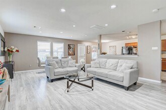 19110 Canaras Ct in Katy, TX - Building Photo - Building Photo