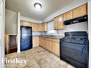 14725 Memorial Dr in Dolton, IL - Building Photo - Building Photo