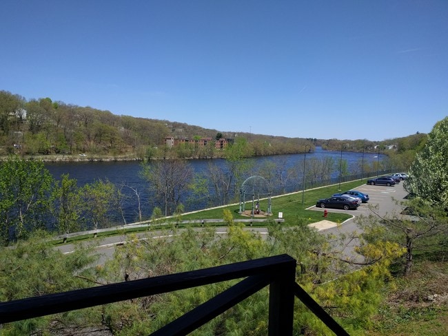 540 E Merrimack St, Unit 1, Unit 1