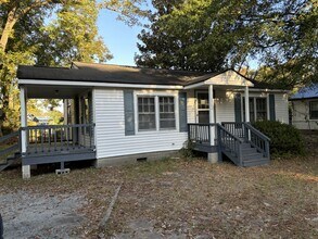 1102 Southern Ave in Fayetteville, NC - Building Photo - Building Photo