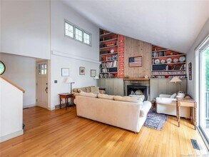 23 Nettleton Hollow Rd in Washington, CT - Building Photo - Building Photo