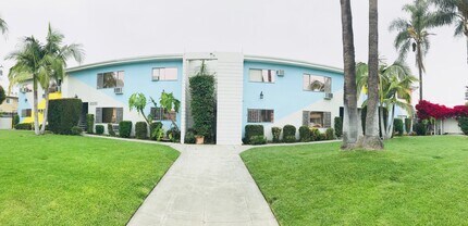 Eden Roc Apartments in Downey, CA - Building Photo - Building Photo
