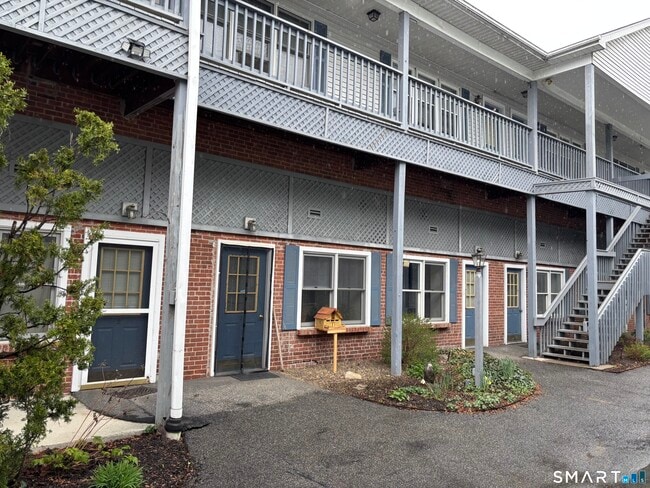 property at 31 Railroad St