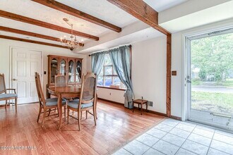 24 Peach Tree Rd in Ocean Township, NJ - Building Photo - Building Photo