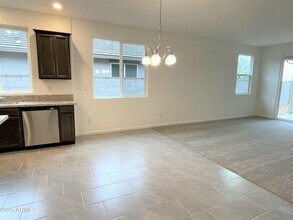 13233 W Buckskin Trl in Peoria, AZ - Building Photo - Building Photo