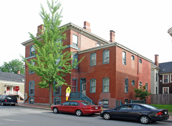 204 Spring St in Portland, ME - Building Photo - Building Photo