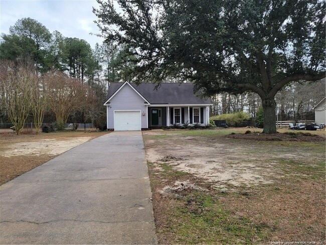7029 Kalmia Ln in Hope Mills, NC - Building Photo - Building Photo
