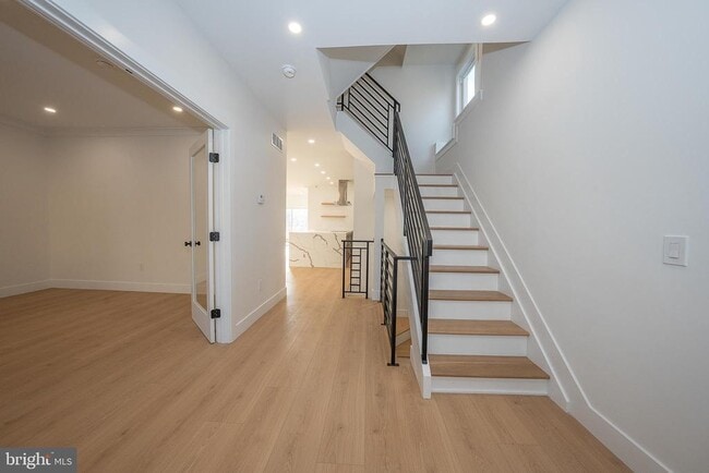 property at 314 N Essex Ave