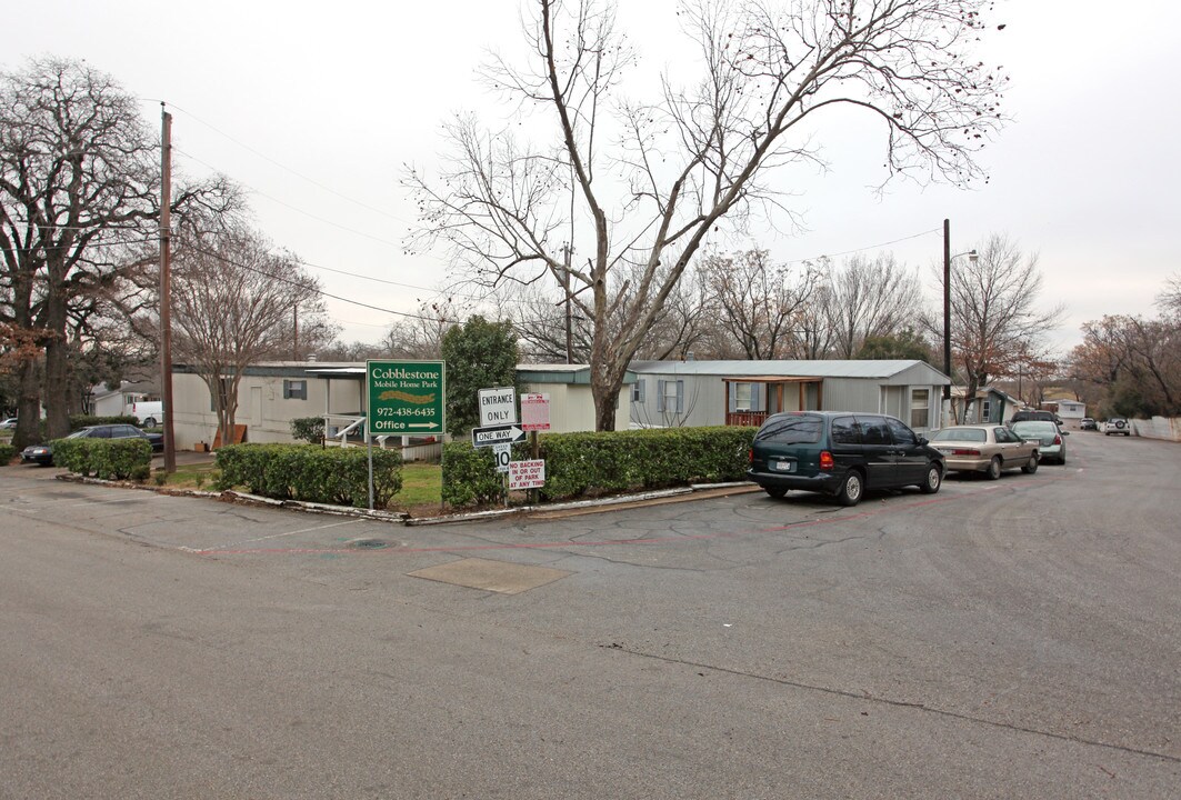 Cobblestone Mobile Home Park in Irving, TX - Building Photo