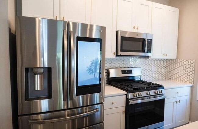 118 Radcliffe Ave in Providence, RI - Building Photo - Building Photo