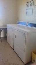 3091 N Course Dr, Unit 605 in Pompano Beach, FL - Building Photo - Building Photo