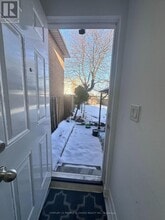 32 Panda Ln in Brampton, ON - Building Photo - Building Photo