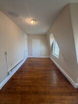 219 N 9th St in Reading, PA - Building Photo