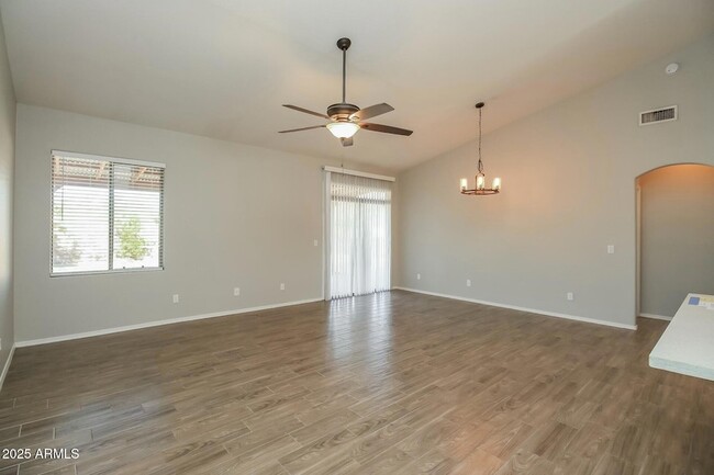 11236 E Covina Cir in Mesa, AZ - Building Photo - Building Photo