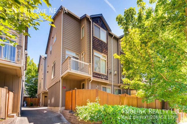 property at 4314 8th Ave NE