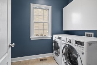 15224 Grigsby Pl in Haymarket, VA - Building Photo - Building Photo