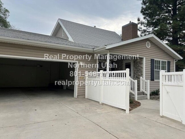 77 S 100 E in Brigham City, UT - Building Photo - Building Photo