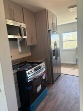 909 Ridge St, Unit A in Charlottesville, VA - Foto de edificio - Building Photo