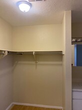 5700 Carrick St NW in Albuquerque, NM - Building Photo - Building Photo