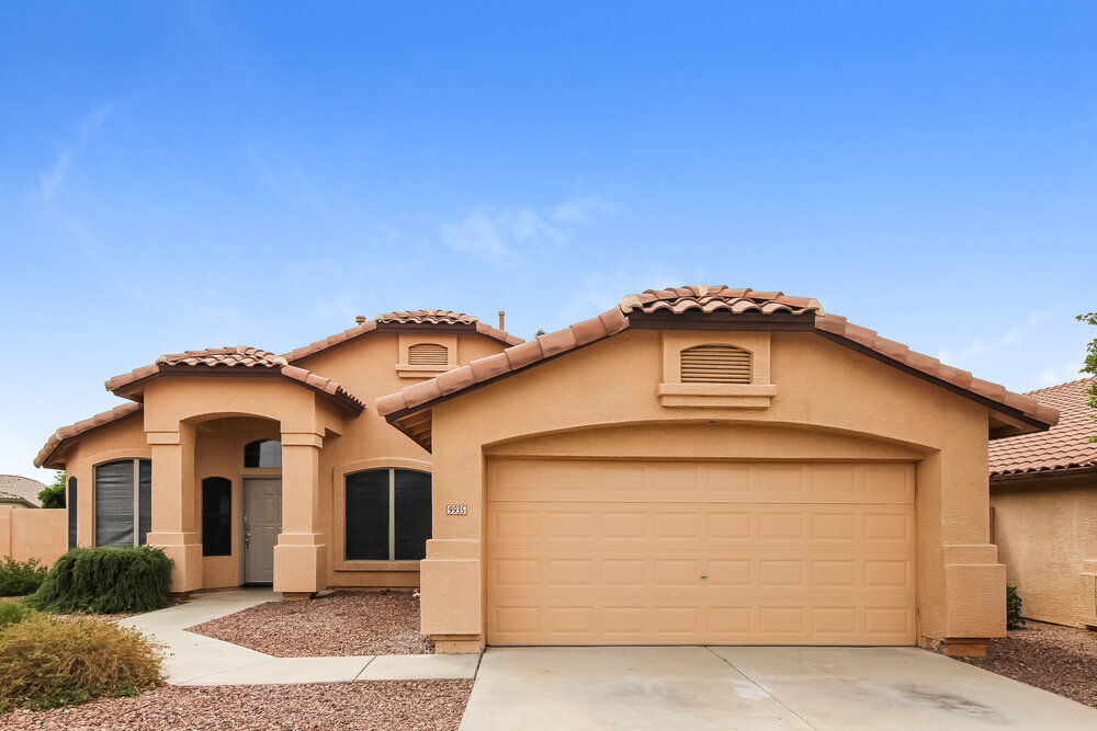 9935 W Potter Dr in Peoria, AZ - Building Photo