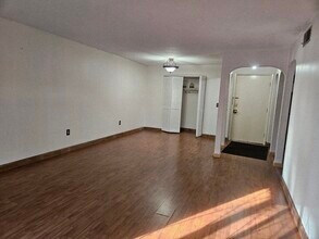 23 Shadowbrook Ln in Milford, MA - Building Photo - Building Photo