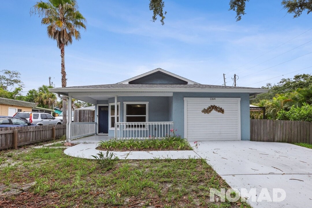 1164 Engman St in Clearwater, FL - Building Photo