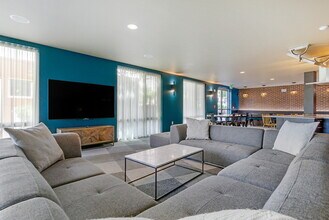 Expo in Seattle, WA - Building Photo - Building Photo