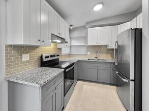 3290 Hillsdale Ave in Largo, FL - Building Photo - Building Photo