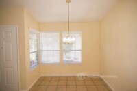 529 Oakborough Ave in Roseville, CA - Building Photo - Building Photo