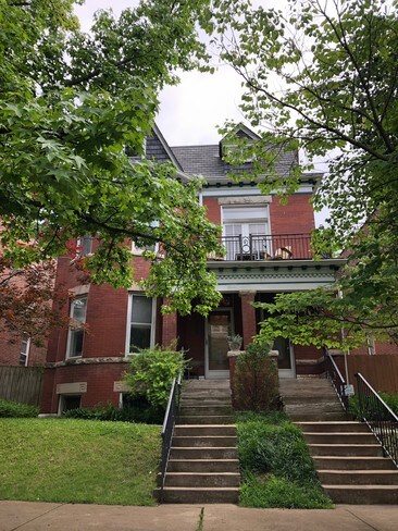 3440 Pestalozzi St, Unit 1