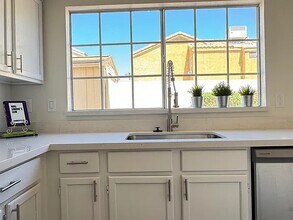 4338 E Brookwood Ct in Phoenix, AZ - Building Photo - Building Photo