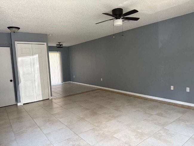 1300 Arlington Ln NE in Palm Bay, FL - Building Photo - Building Photo