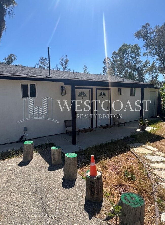 property at 35975 Glen Oaks Rd