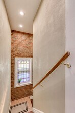 5007 Tholozan Ave, Unit 2F in St. Louis, MO - Building Photo - Building Photo