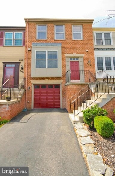 property at 419 Davis Ave SW