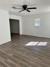 978 Ringold St in Houston, TX - Building Photo - Building Photo