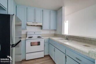 4647 Pico St in San Diego, CA - Building Photo - Building Photo