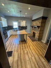 1948 Broadway Ave in Pittsburgh, PA - Building Photo - Building Photo