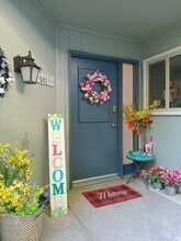 7551 Maywood Dr in Pleasanton, CA - Building Photo - Building Photo