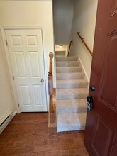2503 Eastbourne Dr in Leesylvania, VA - Building Photo - Building Photo