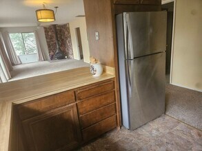 19268 Deer Hill Rd in Hidden Valley Lake, CA - Building Photo - Building Photo