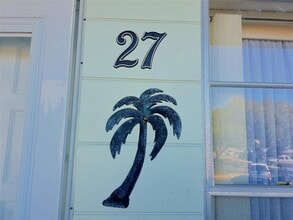 2257 World Pkwy Blvd W in Clearwater, FL - Building Photo - Building Photo