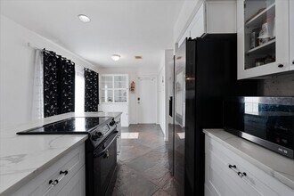 11854 Briar Forest Dr in Houston, TX - Building Photo - Building Photo